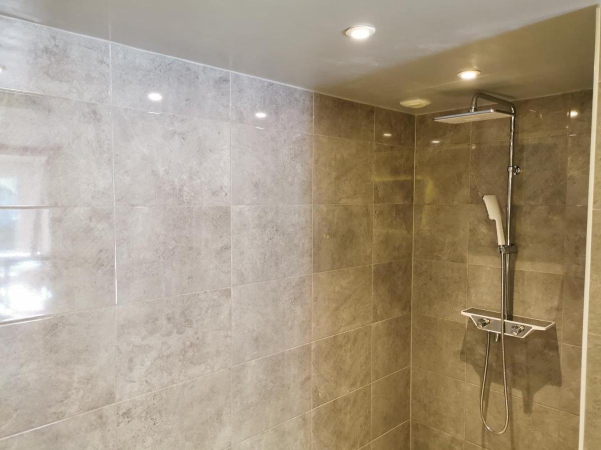 Le Marchon Ferienwohnung Bazens 外观 照片